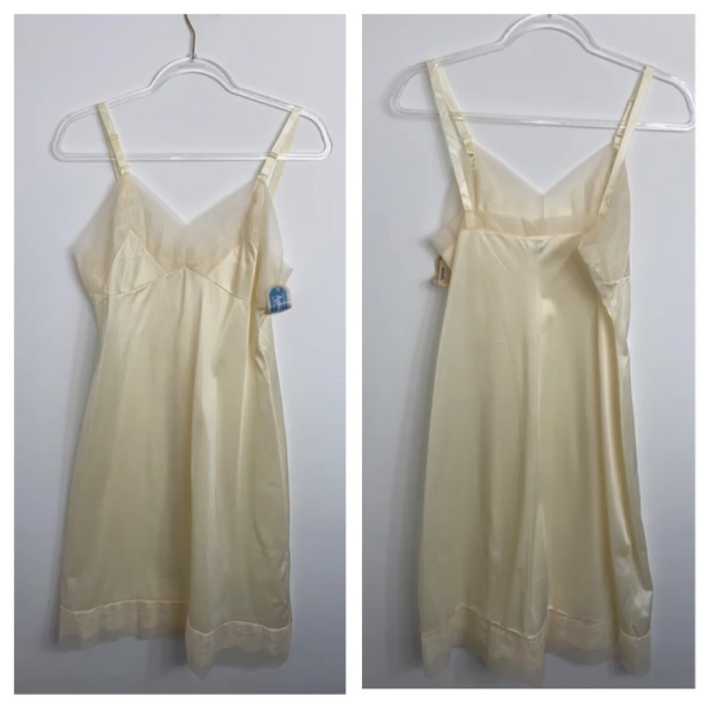 Vintage Antron Nylon III Full Slip Dress Size 36 Cream Beige DuPont NWT